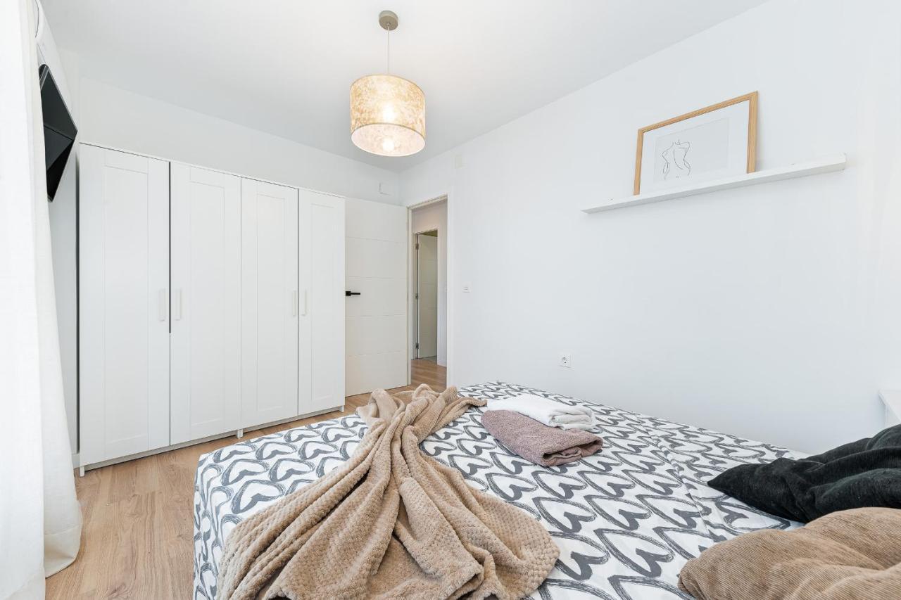 Apartamento La Ermita Comfort Lägenhet Torrevieja Exteriör bild